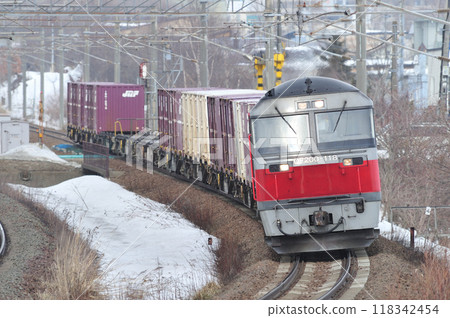 Chitose Line Kitahiroshima-Shimamatsu JR Freight DF200-118 (Washibe) 118342454