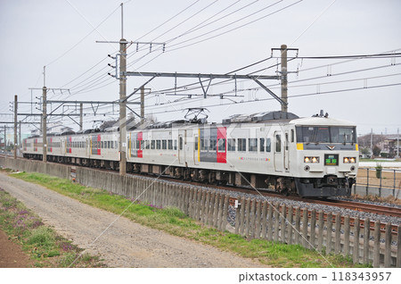 Takasaki Line Okabe-Fukaya JR East 185 series OM05 formation (Omiya) Kusatsu 118343957