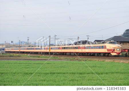 Hokuriku Main Line, Kita-Sabae-Sabae, JR West, 489 series, H01 formation (Kanazawa) Hokuriku Main Line, Kita-Sabae-Sabae, JR West, 489 series, H01 formation (Kanazawa) 118345383