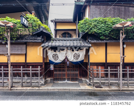 Chohoji (Rokkakudo) Temple in Kyoto, Japan 118345762