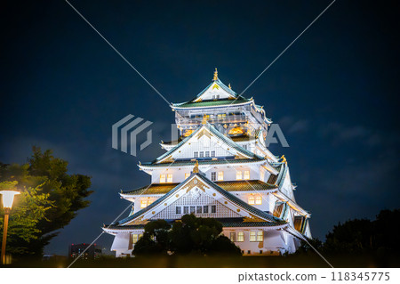 Views of Osaka Castle in evening in Japan  118345775