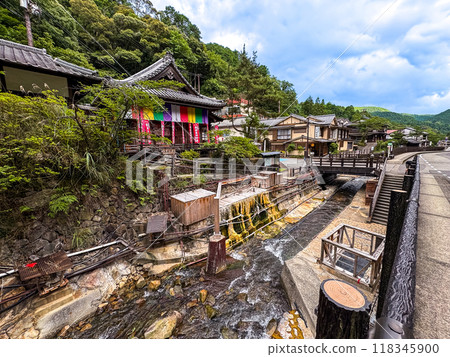 Yunomine onsen Yuzutsu, onsen village in Wakayama, Japan 118345900