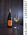 白葡萄酒 118345927