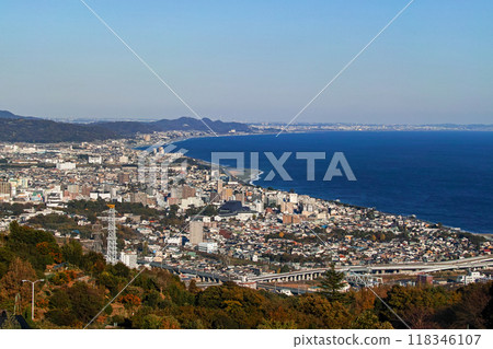 神奈川縣/小田原城從石垣山一屋城看到的周邊景色(石垣山城/石垣山一屋城歷史公園) 神奈川縣/小田原城從石垣山一屋城看到的周邊景色(石垣山城/石垣山一屋城歷史公園) 118346107