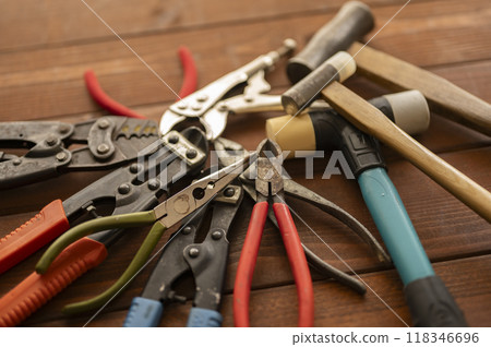 The tools used 118346696