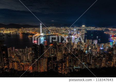 Hong Kong Night View from Victoria Peak 118347643