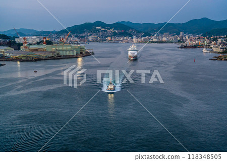 客船從女神橋（藍夢旋律）出發從長崎港出發[長崎市] 118348505