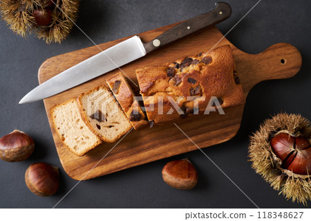 Chestnut Pound Cake 118348627