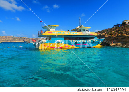 Comino's Blue Lagoon 118348694