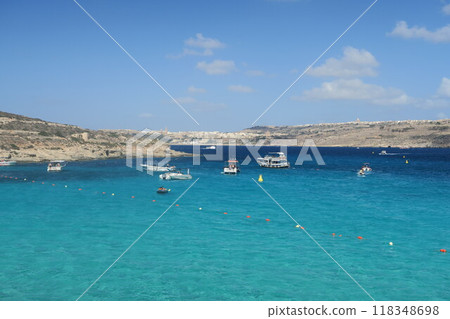 Comino's Blue Lagoon 118348698