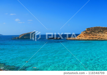 Comino's Blue Lagoon 118348709