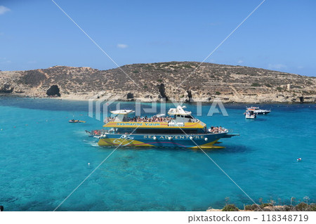 Comino's Blue Lagoon 118348719