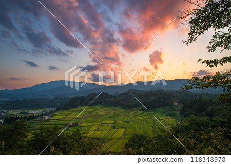 Sunset clouds and rice terraces of Sawaradaira 118348978
