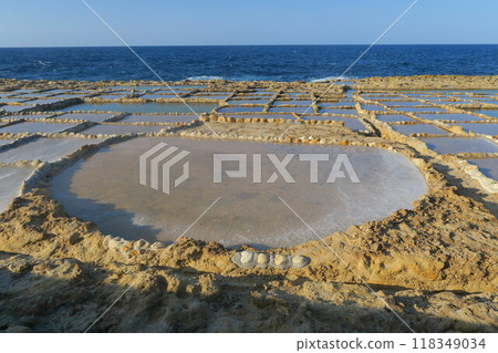 Salt pans on the coast of Gozo 118349034