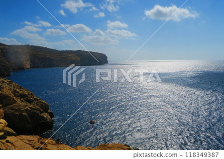 馬耳他的自然創造－藍洞 118349387