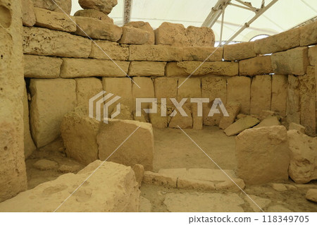 哈賈伊姆神廟,馬耳他世界遺產巨石神廟之一,神諭廳 哈賈伊姆神廟,馬耳他世界遺產巨石神廟之一,神諭廳 118349705