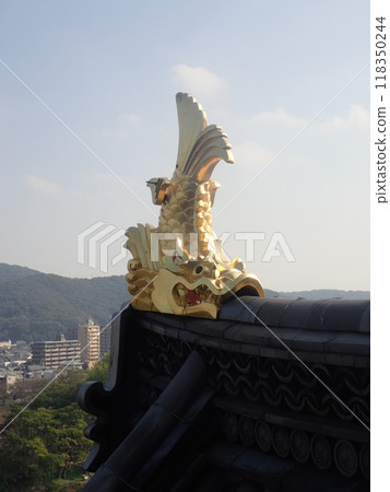 Okayama Castle is a three-story, six-storey scalene pentagonal castle located in Kita-ku, Okayama City, Okayama Prefecture, built by Ukita Hideie, a vassal of Toyotomi Hideyoshi. Okayama Castle is a three-story, six-storey scalene pentagonal castle located in Kita-ku, Okayama City, Okayama Prefecture, built by Ukita Hideie, a vassal of Toyotomi Hideyoshi. 118350244