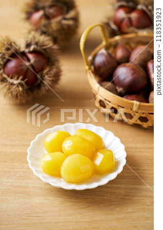 甜烤栗子 118351923
