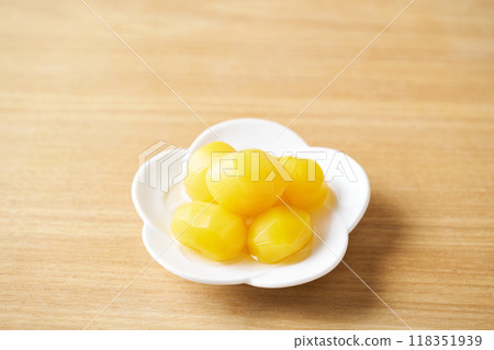 甜烤栗子 118351939