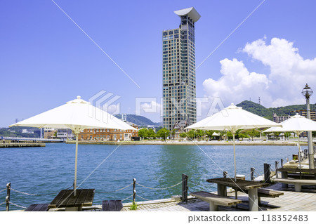 The beautiful scenery of Mojiko Retro (Kitakyushu City, Fukuoka Prefecture) The beautiful scenery of Mojiko Retro (Kitakyushu City, Fukuoka Prefecture) 118352483