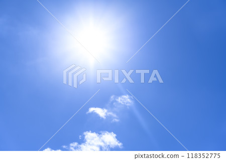Summer sky, sun and clouds Yokohama 118352775