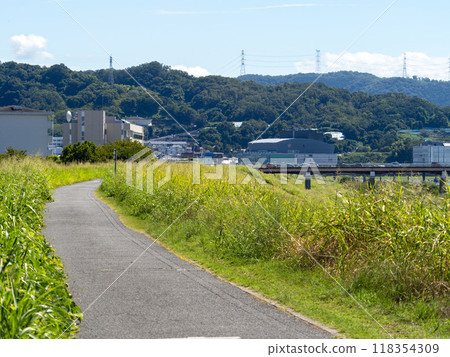 Scenery along the Yamatogawa Riverside Cycle Line 118354309