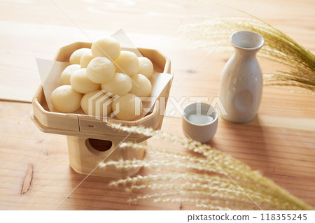 Tsukimi dango image 118355245