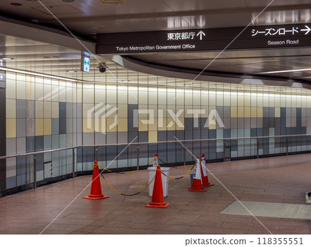 Tokyo cityscape: Underground passageway in the city center with rain leaking from the ceiling 118355551