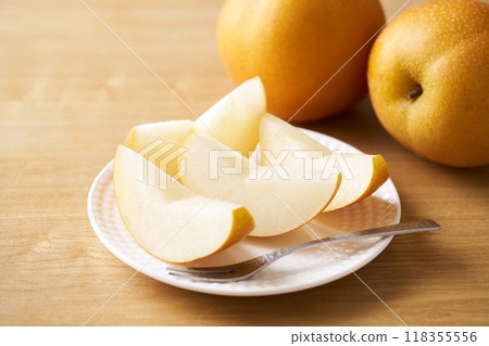 Sliced pears from Chiba prefecture Sliced pears from Chiba prefecture 118355556