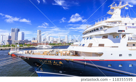 Summer at Yokohama Port Summer at Yokohama Port 118355595
