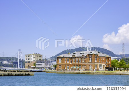 The beautiful scenery of Mojiko Retro (Kitakyushu City, Fukuoka Prefecture) 118355994