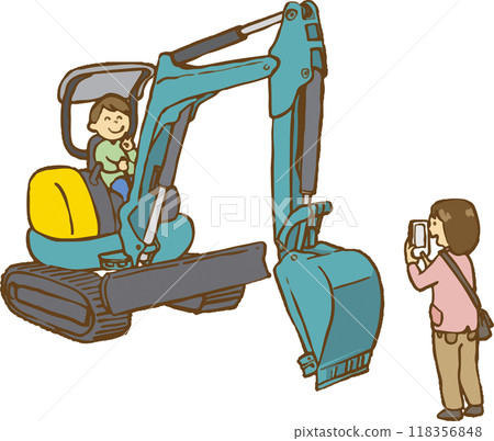 家長和孩子在重型機械上拍照 118356848
