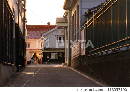 The charming and travel-filled Saijo Sake Brewery Street at dusk 118357190