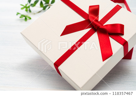 Present Present 118357467