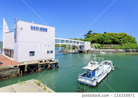 鳥羽市禦木本珍珠島風景 118358971