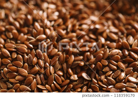 Closeup of brown flax seed 118359170
