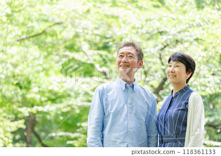 Senior couple lifestyle fresh greenery Senior couple lifestyle fresh greenery 118361133