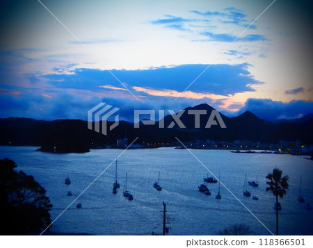 Dusk of Izu 118366501