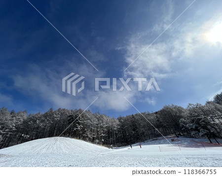 長野滑雪場風景 118366755