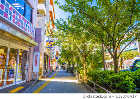 日本東京城市景觀酷熱持續…東急電鐵櫻新町站等景觀=2020年9月15日 118370437