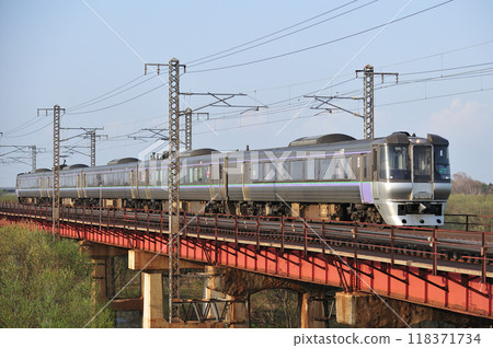 函館本線豐幌江別 JR 北海道 785 系列 NE-5 編組（札幌）超級神威旭山動物園 118371734