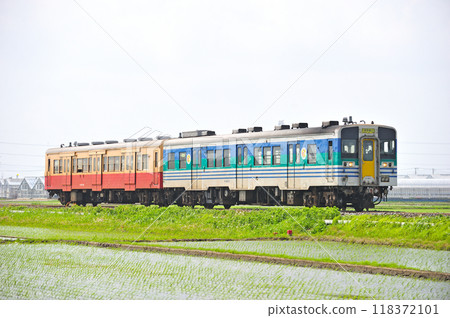 久留裡線 橫田-東橫田 JR東日本 木葉38-3 + 木葉30-100(幕張) 久留裡線 橫田-東橫田 JR東日本 木葉38-3 + 木葉30-100(幕張) 118372101