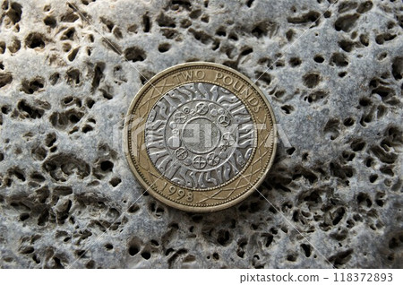 United Kingdom 2 Pound coins. United Kingdom 2 Pound coins. 118372893