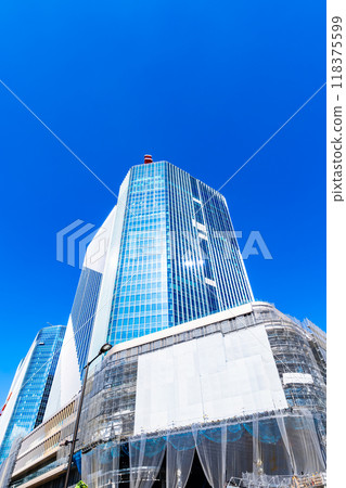 正在建造的大型建築和藍天高輪網關 2024.09 p-2 高彩度對比度 正在建造的大型建築和藍天高輪網關 2024.09 p-2 高彩度對比度 118375599