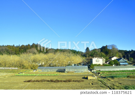 View from the train window on the JR East Suigun Line from Hitachi-Daigo Station to Iwaki-Ishii Station (December 2022) View from the train window on the JR East Suigun Line from Hitachi-Daigo Station to Iwaki-Ishii Station (December 2022) 118375621