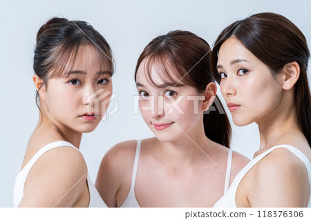 Young women's skin care Young women's skin care 118376306