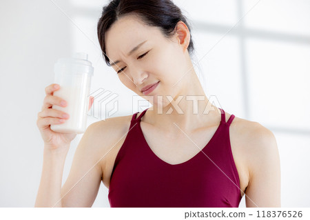 Women who don't like protein Women who don't like protein 118376526
