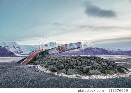 Iceland: Lava damage 118376639