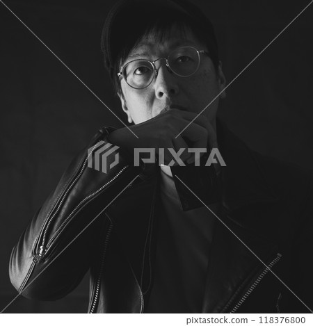 Cool image portrait Cool image portrait 118376800