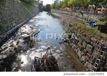 和歌山城護城河排水 118376992